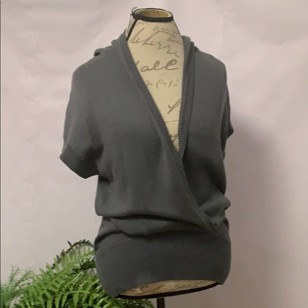 VINCE CASHMERE BLEND WRAP FRONT SWEATER‎ TOP SIZE S
